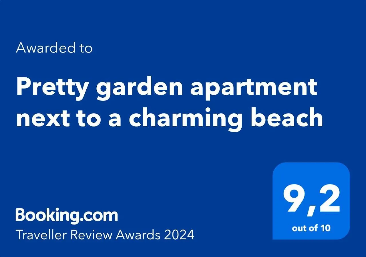 Pretty Garden Apartment Next To A Charming Beach リョレート・デ・マル